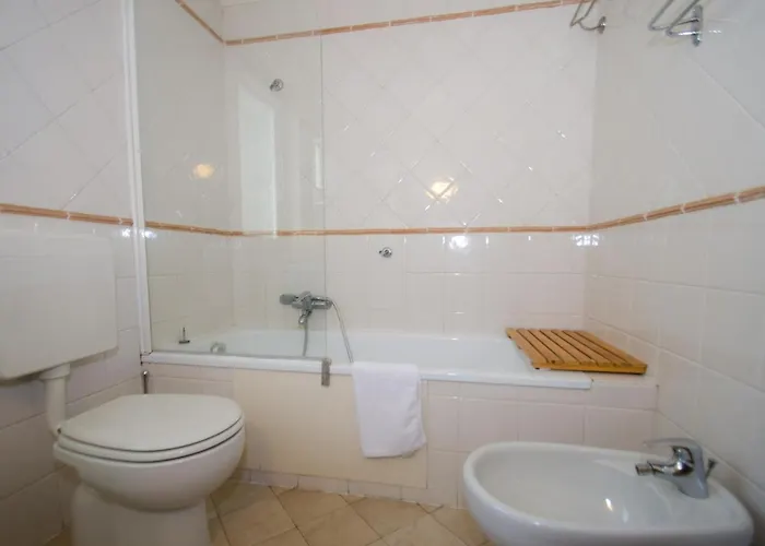 Calme Au Centre Avec Terrasse, Wifi, Parking - Fr-1-343-198 *