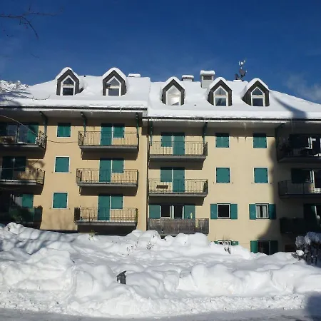 Calme En Centre-ville Avec Terrasse Et Vue Mont-blanc, - Fr-1-343-198