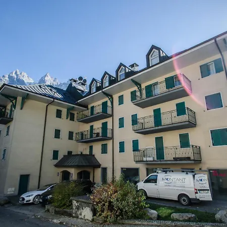 Apartament Calme En Centre-ville Avec Terrasse Et Vue Mont-blanc, - Fr-1-343-198 Chamonix
