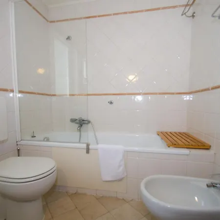 Calme Au Centre Avec Terrasse, Wifi, Parking - Fr-1-343-198 *